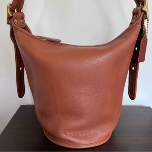 Vintage coach Helen’s Legacy Bucket Bag 9953 British Tan